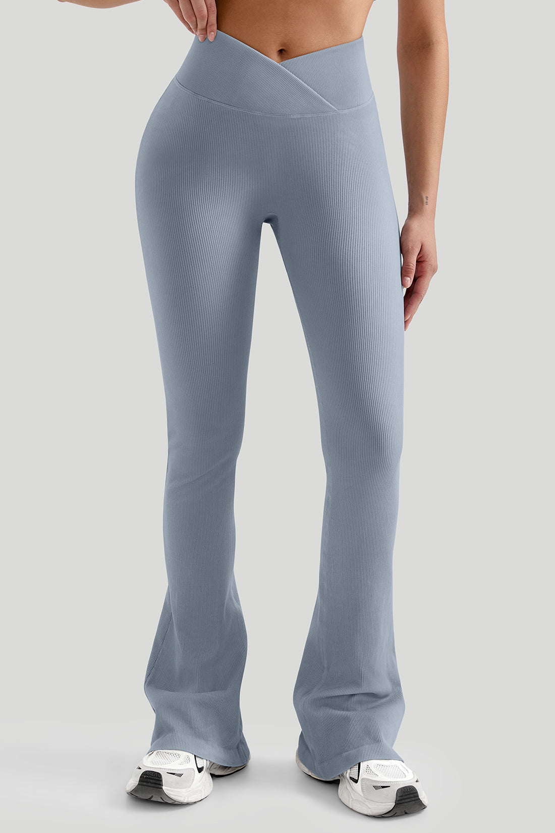 *Market-leading*Comfortable Deep V-Neck Tank Top and legging Set