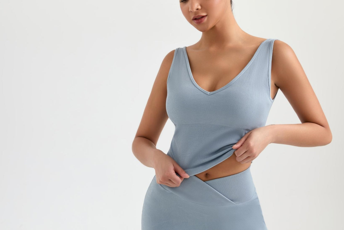 *Market-leading*Comfortable Deep V-Neck Tank Top and short pants Set