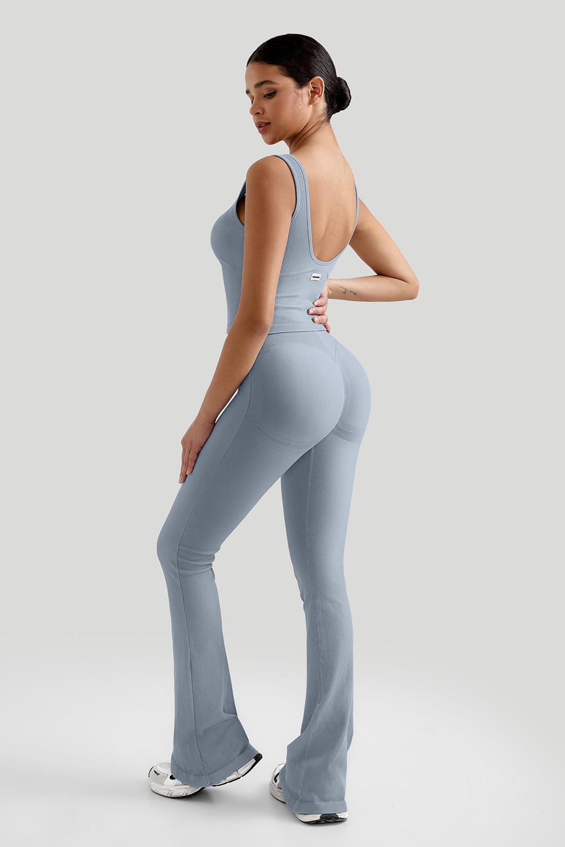 *Market-leading*Comfortable Deep V-Neck Tank Top and legging Set