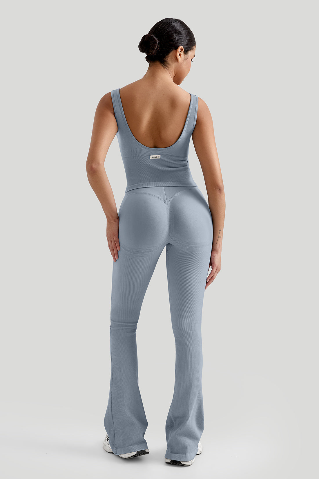 *Market-leading*Comfortable Deep V-Neck Tank Top and legging Set