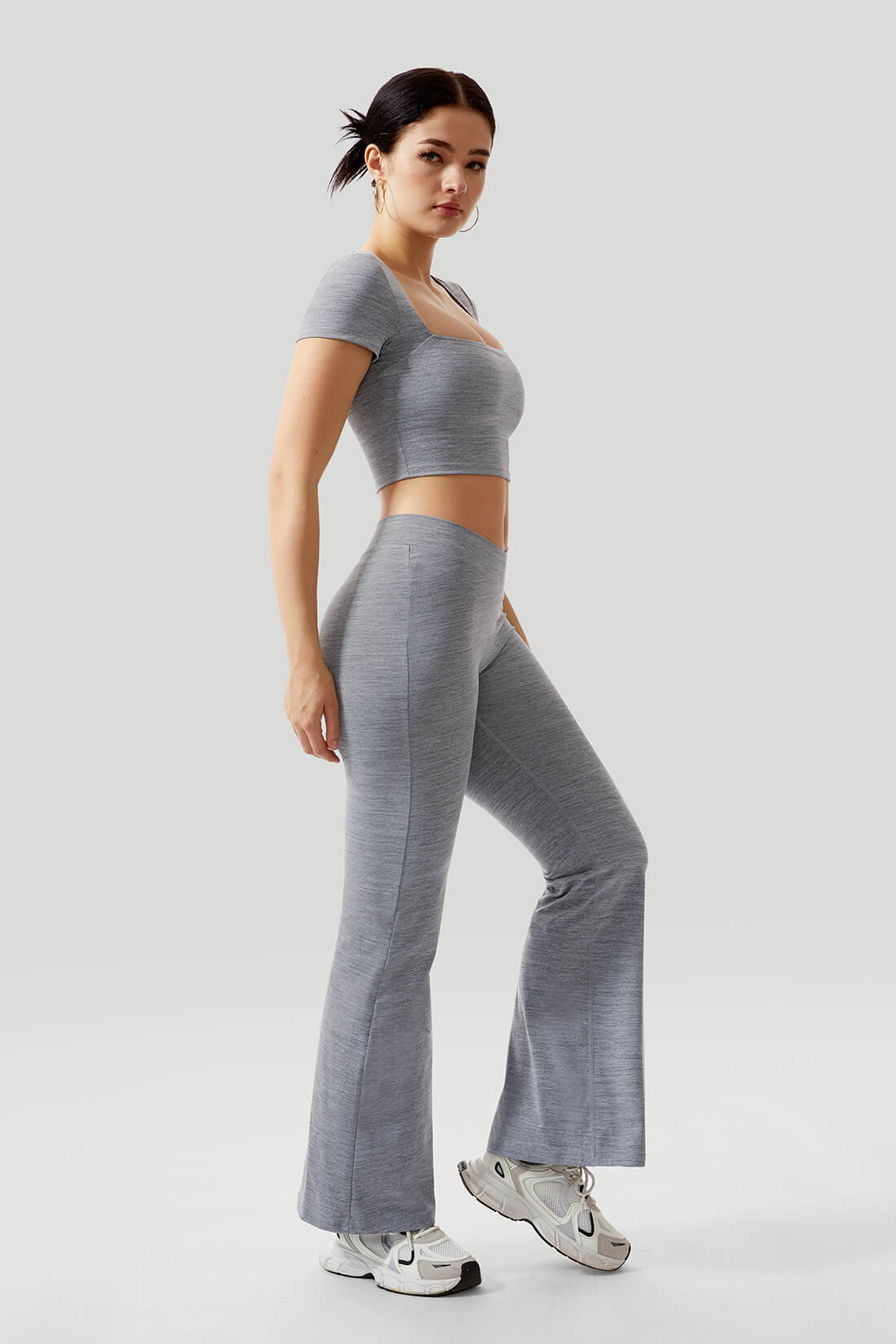 *Market-leading*Short Sleeves V Waisted Butt Lifting 2Pcs Flared Legging Set