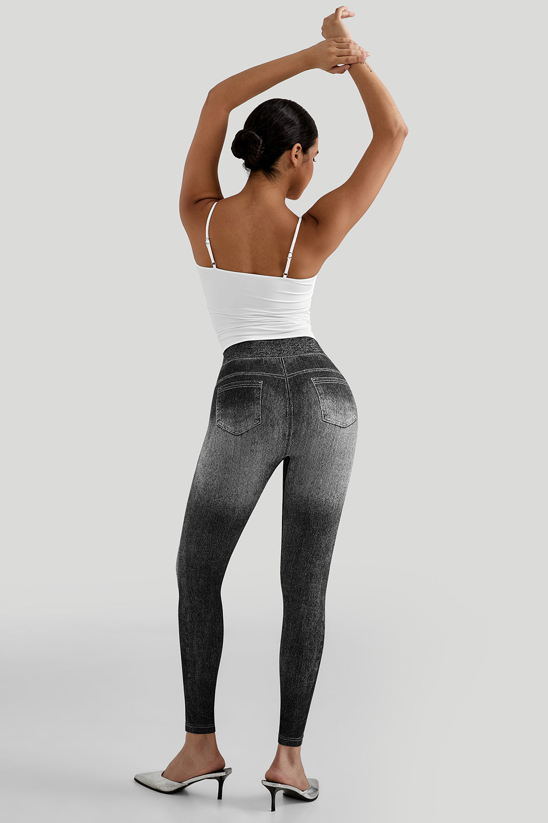 *Market-leading*Stretchy Faux Denim Legging